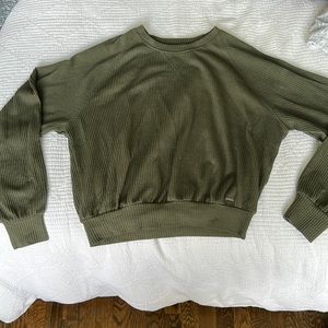 Green long sleeve sweater/shirt